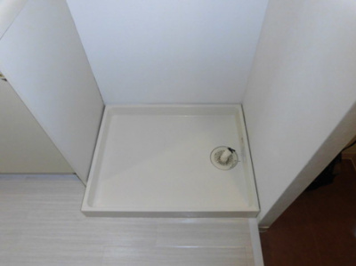 【設備】 | おおきに新大阪駅前サニーアパートメント | 洗濯置き場です