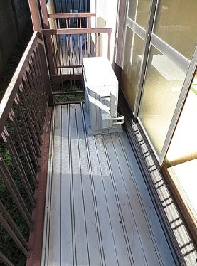 【バルコニー】