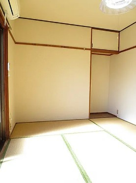 【寝室】