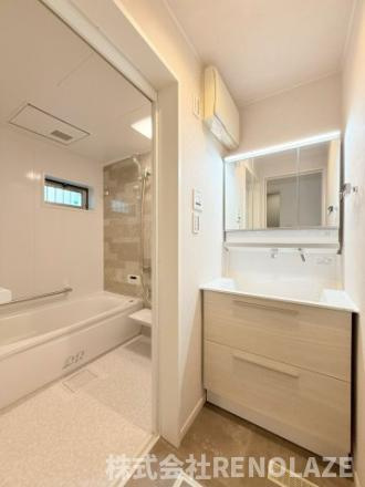 【独立洗面台】 | 杉並区桃井2丁目戸建 | スペースを有効利用した設計です！