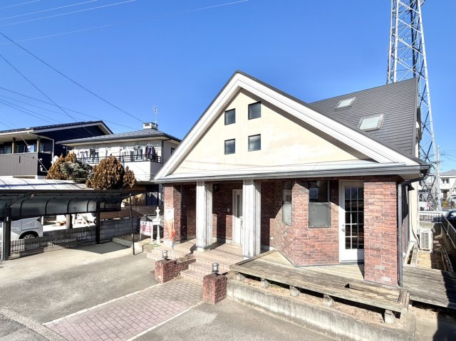 【中古戸建】前橋市上新田町の外観|■外観｜土日のご見学はもちろん、平日・夜間のご案内も大歓迎です♪「今から見たい」や「仕事終わりに見たい」にもご対応できますのでお気軽にお問い合わせください♪