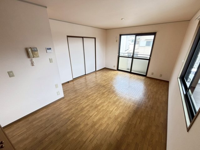 フェルティコートの居間・リビング