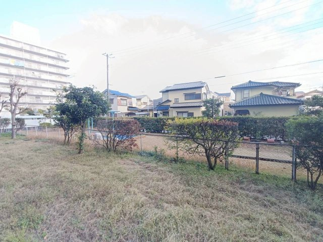 グレースハイツ　三郷の庭|専用庭です　ゆったりと過ごせます