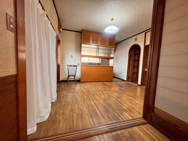 中古 戸建ての居間・リビング