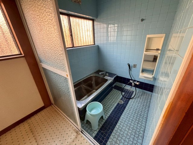 中古 戸建ての浴室