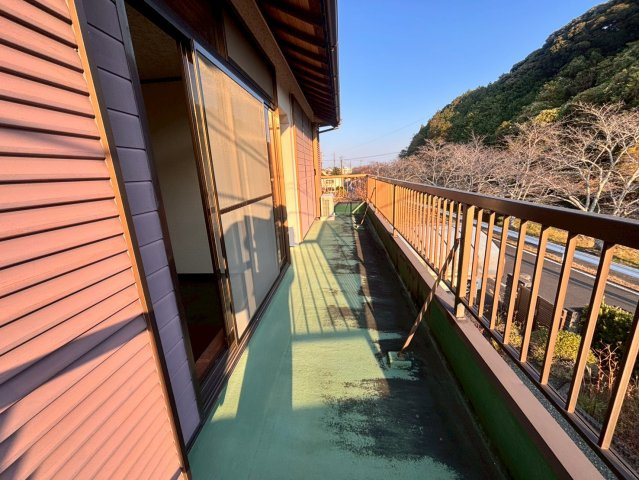 中古 戸建てのバルコニー