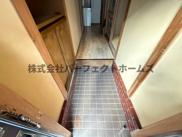 私部7丁目戸建　賃貸の玄関|毎日通る玄関はこちらです