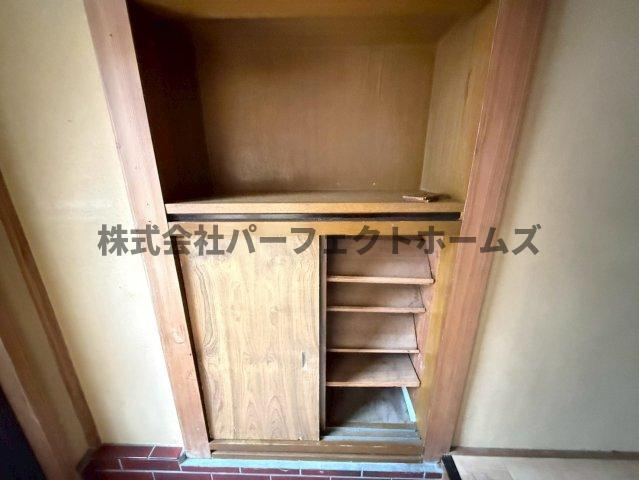 私部7丁目戸建　賃貸の収納|ちょっとした収納スペースも充実しています