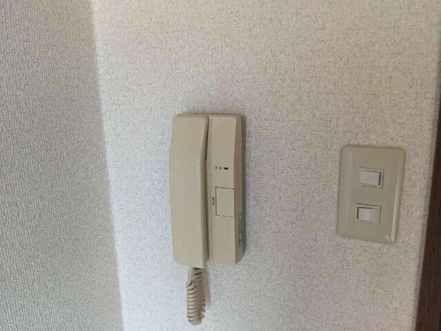インターホン
