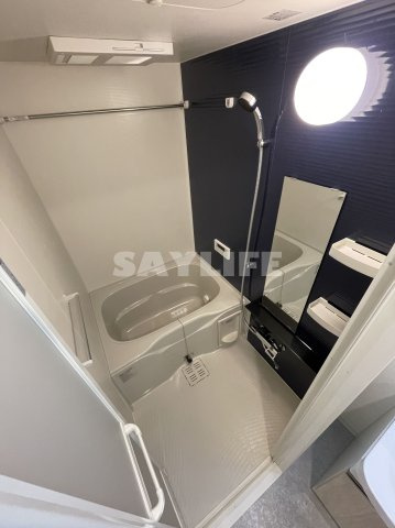 リヴェント玉造の浴室