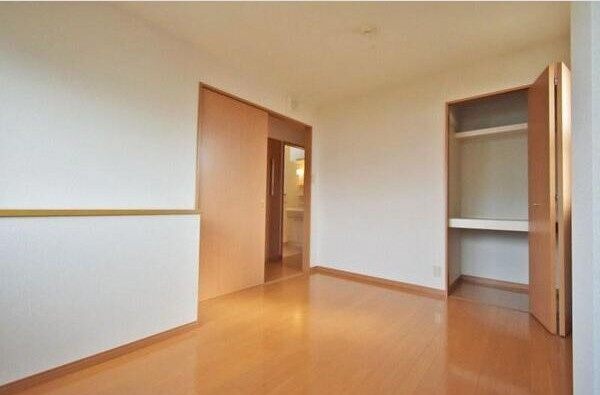 レスティーオ岩崎台の寝室