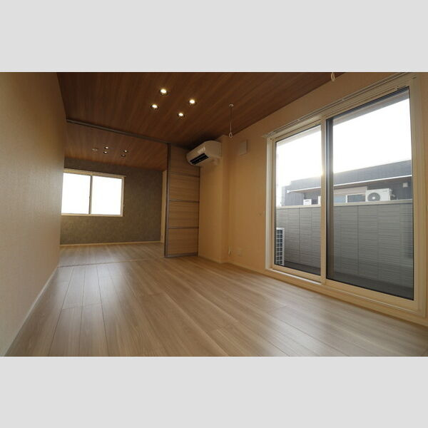 【新築】RESUA(レスア)向中野　C棟の居間・リビング