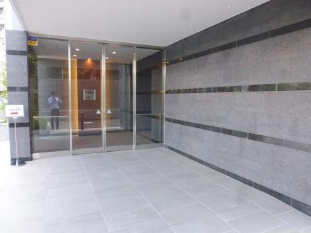 ザ・パークハビオ巣鴨のエントランス