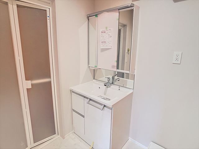 ヘーベルメゾンI-neのシャワールーム