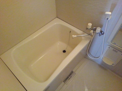 【浴室】 | ラヴィ－ヌ