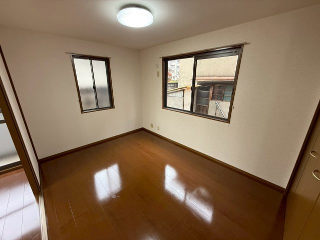 ベルパレスⅡの洋室