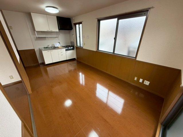 ベルパレスⅡの居間・リビング