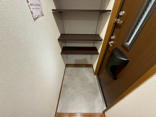 ベルパレスⅡの玄関