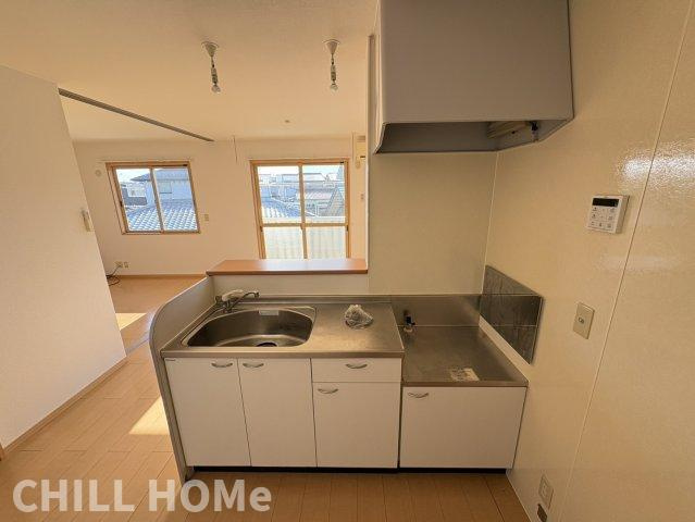 サニーフラットのキッチン|他社様掲載物件もまとめてご紹介、ご案内可能です(^^)/