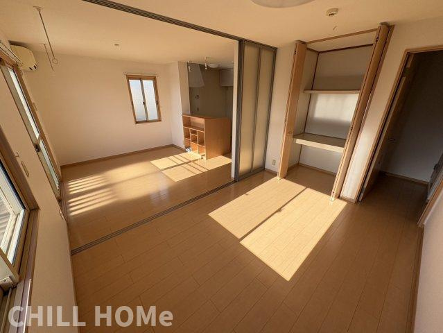 サニーフラットの居間・リビング|他社様掲載物件もまとめてご紹介、ご案内可能です(^^)/