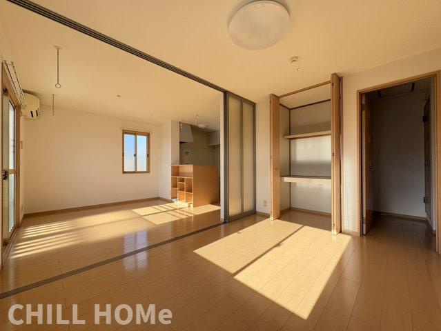 サニーフラットの居間・リビング|他社様掲載物件もまとめてご紹介、ご案内可能です(^^)/