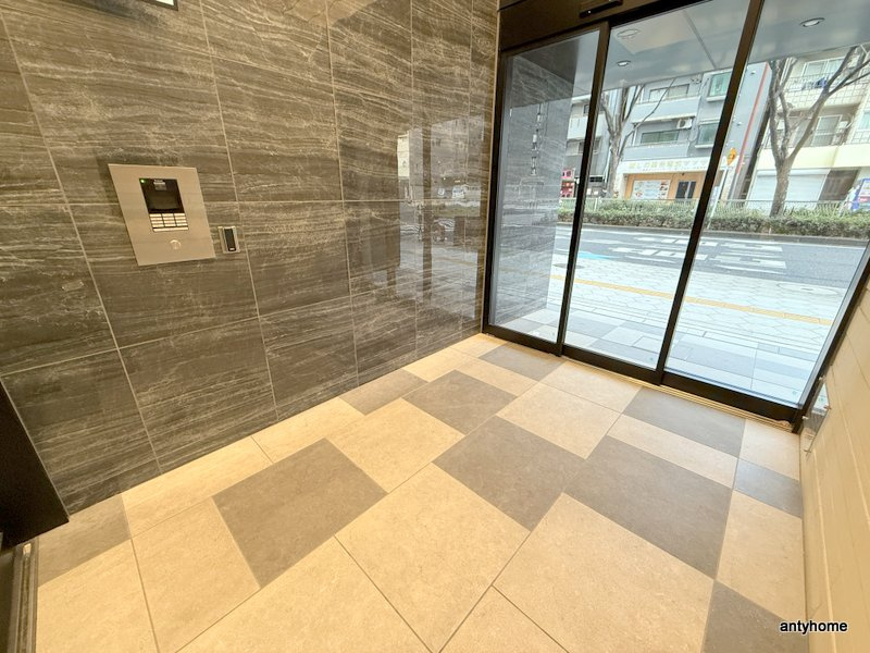 エスリード難波ザ・プレミア 仲介手数料無料のロビー