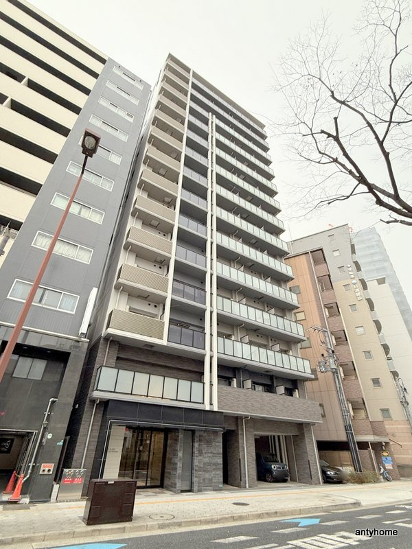 エスリード難波ザ・プレミア 仲介手数料無料の外観