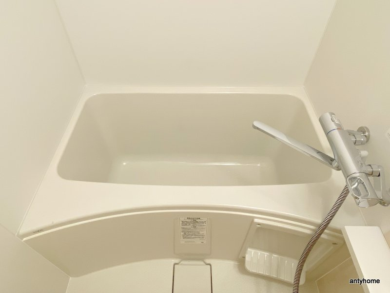 エスリード難波ザ・プレミア 仲介手数料無料の浴室