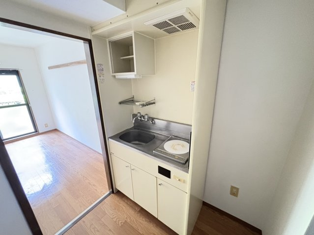 メゾン市川のキッチン