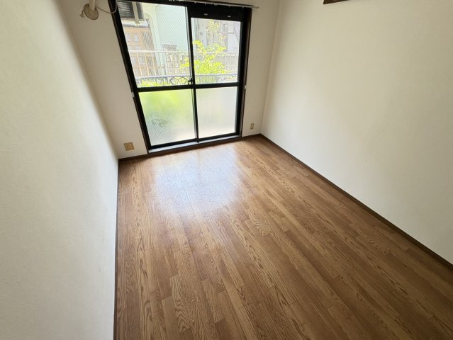 メゾン市川の居間・リビング