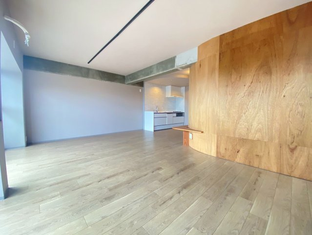 京都上京ハウスの居間・リビング|12月撮影