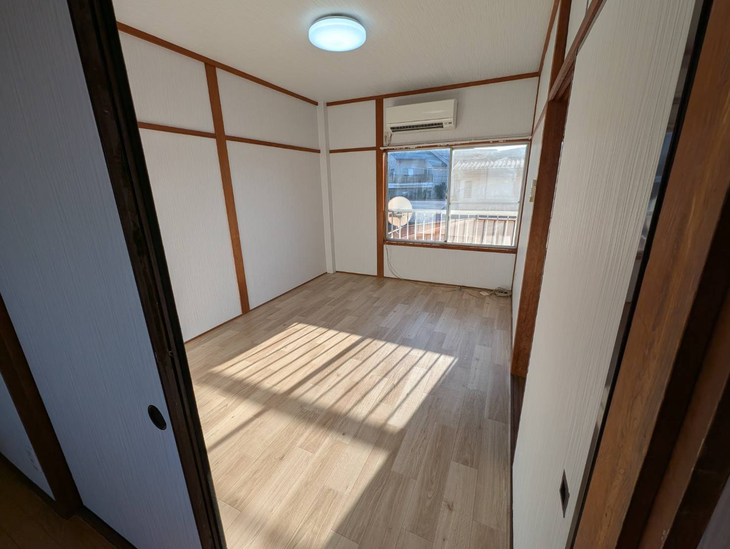 フィオーレの洋室