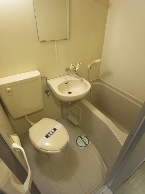 ストーク東池袋の浴室