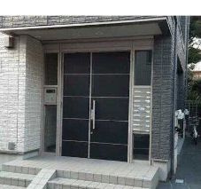 【エントランス】 | プレセンテ護国寺 | エントランスです