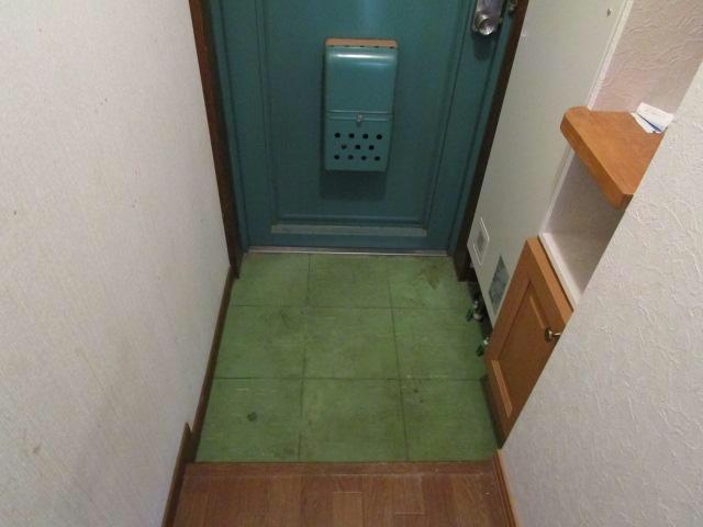 サンコーポの玄関