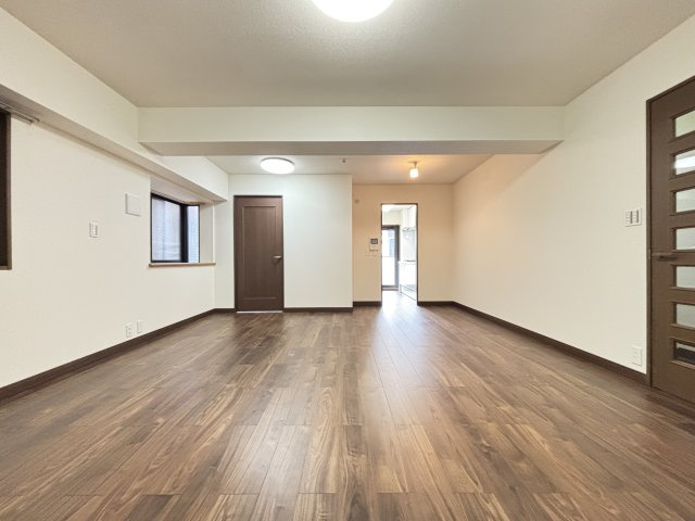 レジェンド平井の居間・リビング