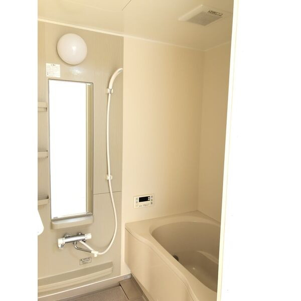 フォレスト大和の浴室