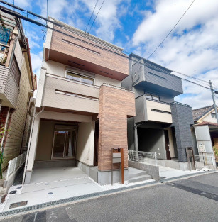 東大阪市大蓮東1丁目　新築戸建ての外観