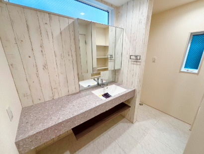 東大阪市大蓮東1丁目　新築戸建ての洗面所