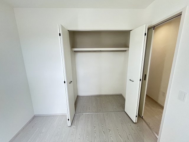 【収納】 | 福岡市東区三苫4丁目3期　2号棟（全4棟）【仲介手数料無料・0円】 | 現地写真。