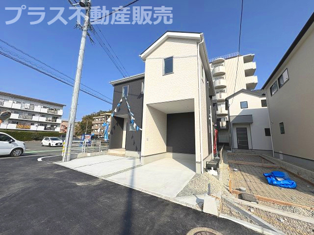 【外観】 | 福岡市東区三苫4丁目3期　2号棟（全4棟）【仲介手数料無料・0円】 | 現地写真。同じ物件を見るなら、プラス不動産販売にお任せ下さい。