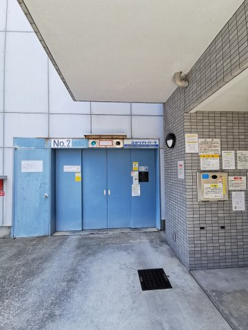 ホープシティー天神橋の駐車場|駐車場です