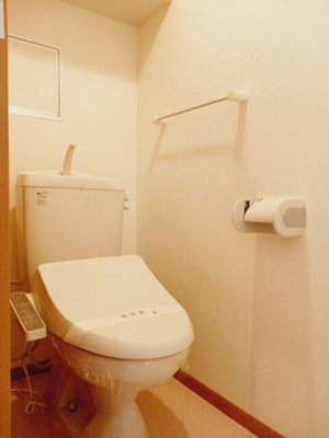 【トイレ】 | セーバリー・フォレスト | 落ち着いたトイレです