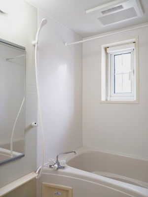 【浴室】 | セーバリー・フォレスト | コンパクトで使いやすいお風呂です