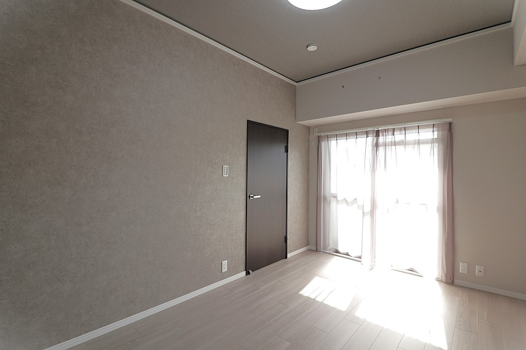 【寝室】の画像