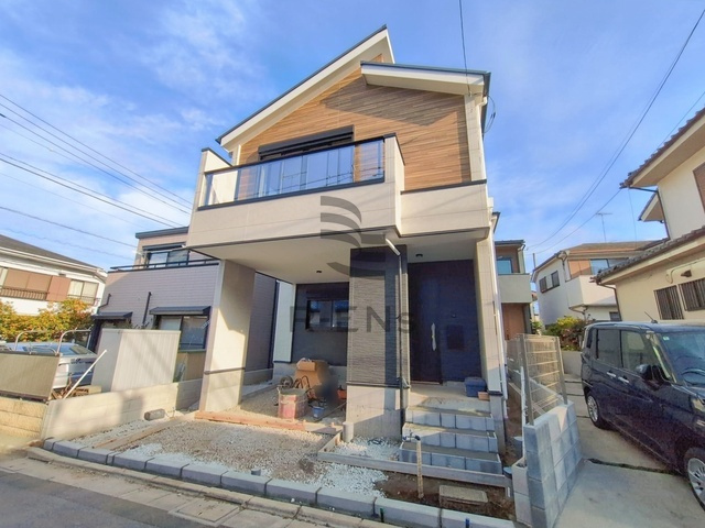 【外観】 | 練馬区東大泉７丁目　新築戸建て | 建築中