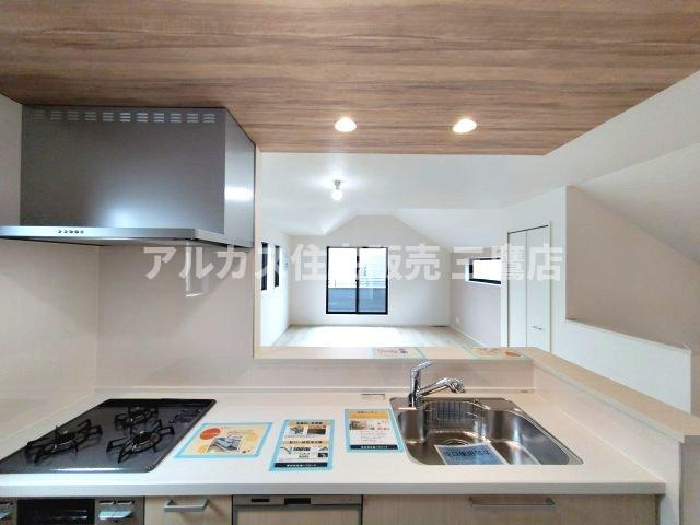 小金井市東町１丁目 西武多摩川線 新小金井駅 新築戸建のキッチン