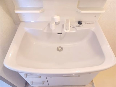 【洗面所】 | イーストハウス