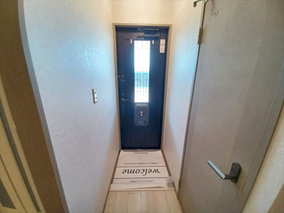 【玄関】 | イーストハウス