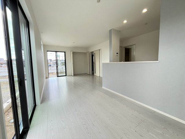 【居間・リビング】 | 福岡市東区三苫4丁目3期　4号棟（全4棟）【仲介手数料無料・0円】 | 現地写真。1階和室です。